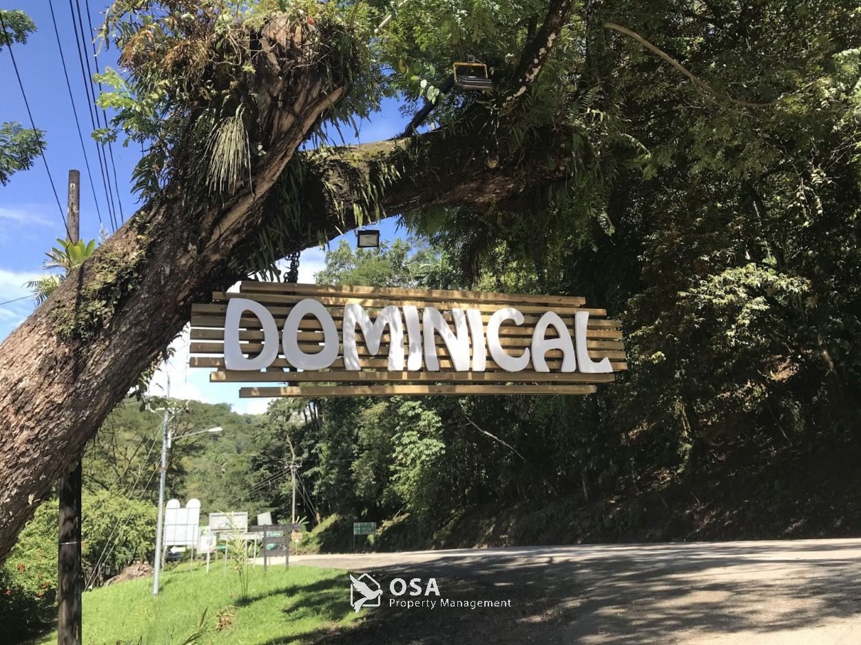 dominical vacation rentals sign